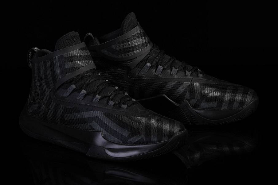 Фото № 2 с приближением к товару «‎Nike Air Jordan Fly Unlimited Triple »