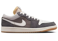Фото № 1 с приближением к товару «‎Jordan 1 Low SNKRS Day Korea Magpie (2023)»
