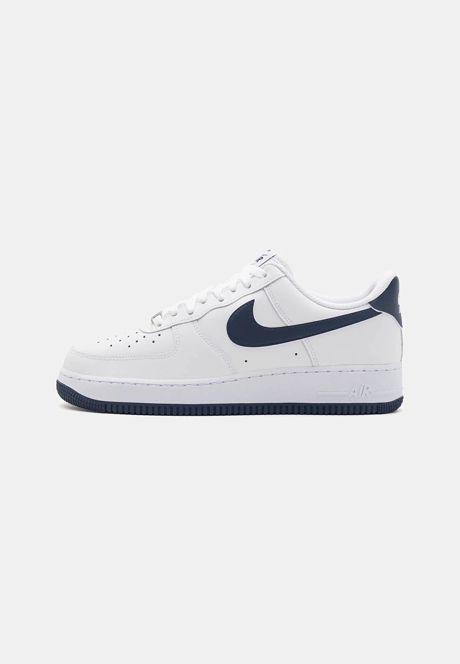 Фото № 1 с приближением к товару «‎AIR FORCE 1 07»