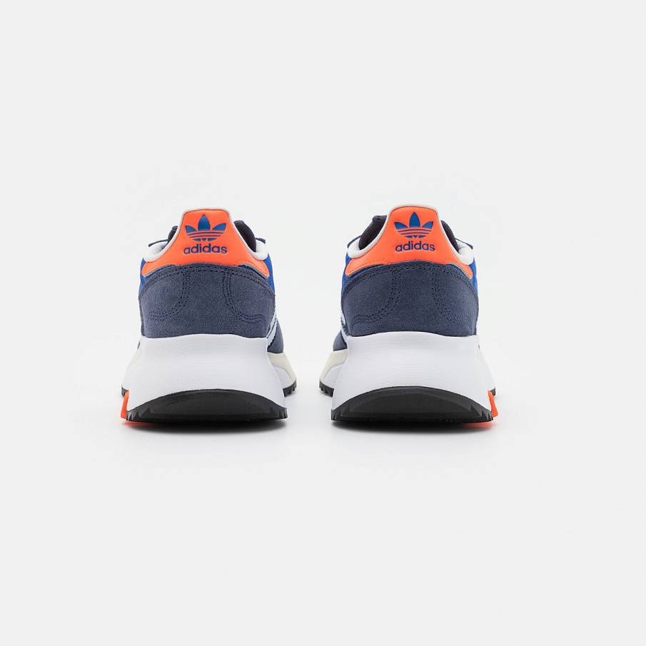 Фото № 5 с приближением к товару «‎Adidas Retropy »