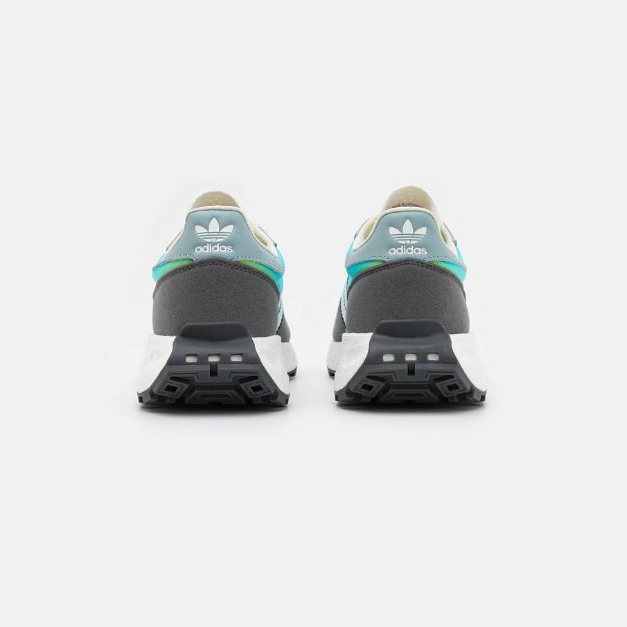 Фото № 3 с приближением к товару «‎Adidas Retropy E5 »