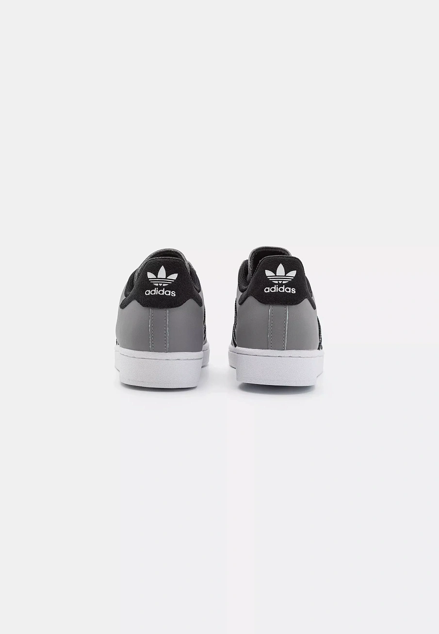 Фото № 4 с приближением к товару «‎SUPERSTAR UNISEX»