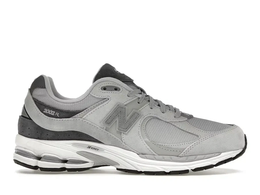 Фото № 1 с приближением к товару «‎New Balance 2002R»