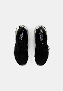Фото № 4 с приближением к товару «‎Adidas Nmd_r1 »