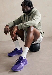 Фото № 3 с приближением к товару «‎LEBRON TR 1»