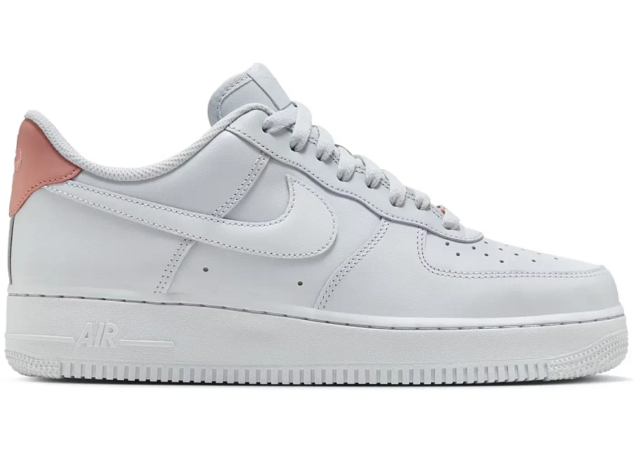 Фото № 1 с приближением к товару «‎Nike Air Force 1 Low '07»