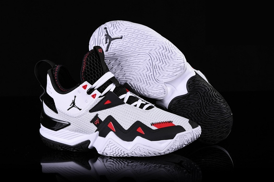 Фото № 3 с приближением к товару «‎Nike Air Jordan Westbrook One Take Fire»