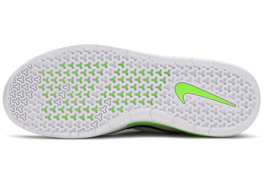Фото № 4 с приближением к товару «‎Nike SB Nyjah Free 2 Sneakers White»