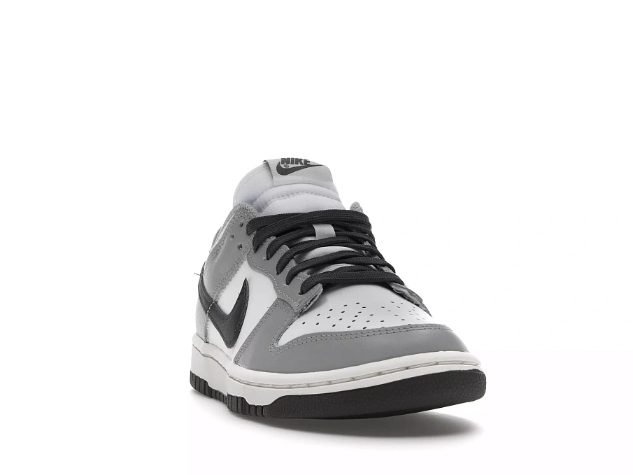 Фото № 5 с приближением к товару «‎Nike Dunk Low Light Smoke Grey »