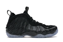 Фото № 1 с приближением к товару «‎Nike Air Foamposite One All-Over Swoosh Black»