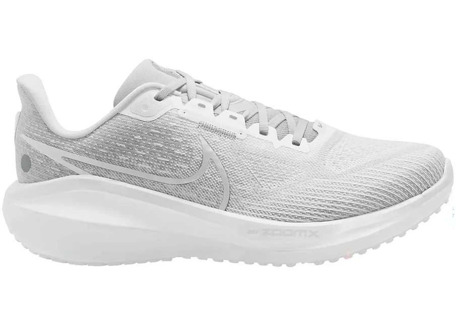 Фото № 1 с приближением к товару «‎Nike Vomero 17»