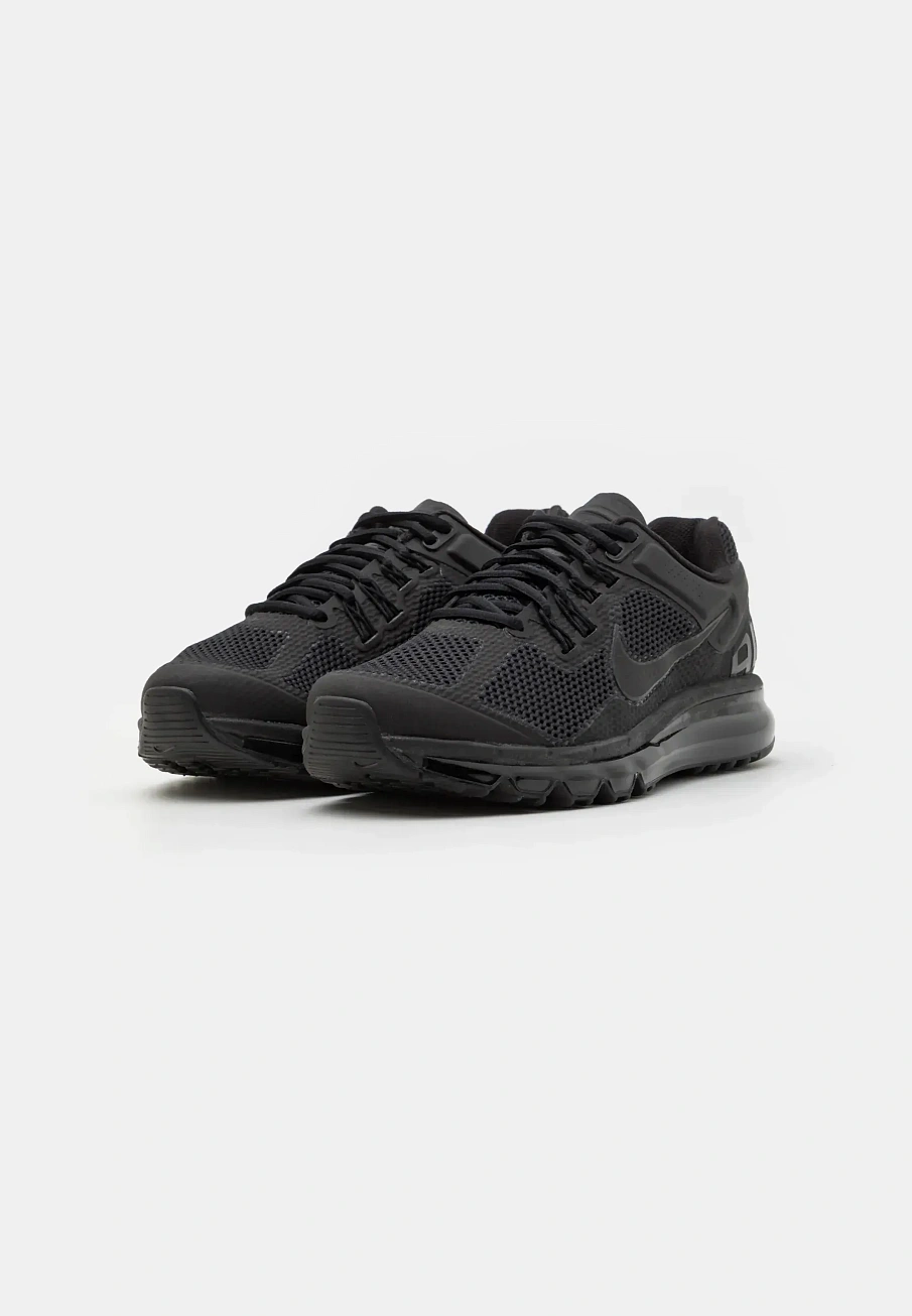 Фото № 4 с приближением к товару «‎AIR MAX 2013»