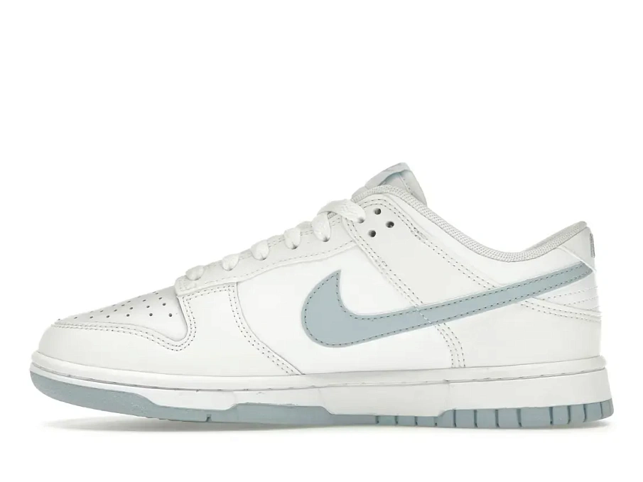 Фото № 3 с приближением к товару «‎Nike Dunk Low»