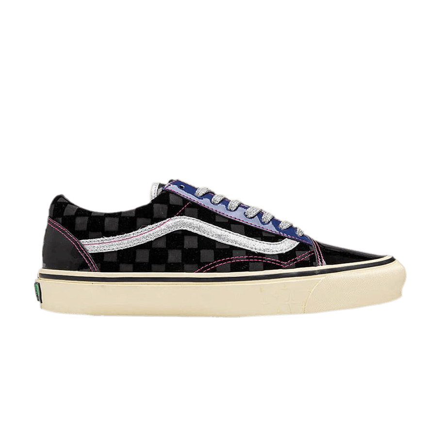Фото № 1 с приближением к товару «‎Vans Feature x Vault OG Old Skool LX Sinners Club - Part 2»