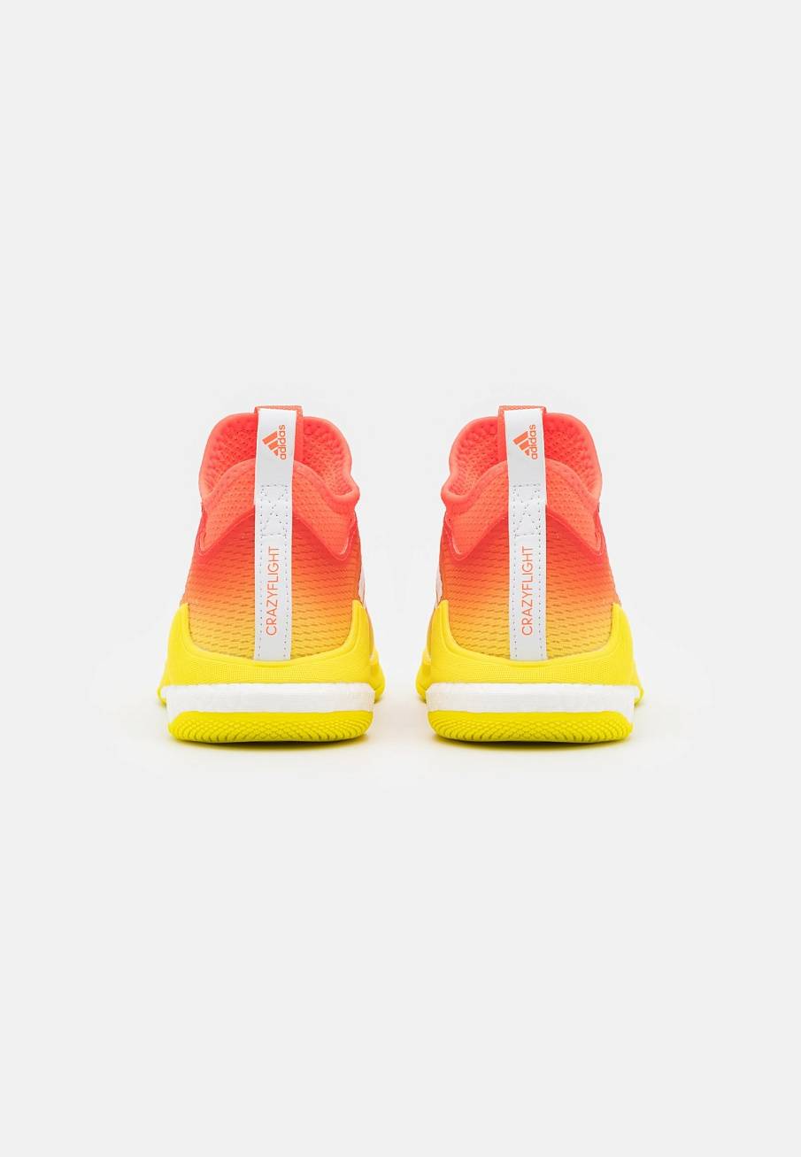 Фото № 3 с приближением к товару «‎Adidas Crazyflight »