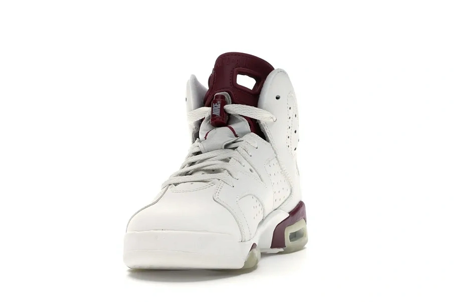 Фото № 4 с приближением к товару «‎Jordan 6 Retro Maroon (2015) »