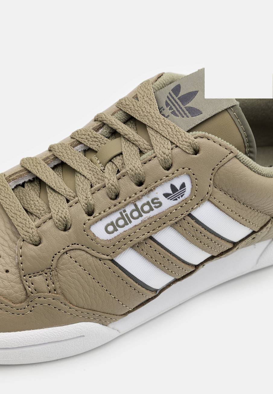 Фото № 5 с приближением к товару «‎Adidas Continental 80 »