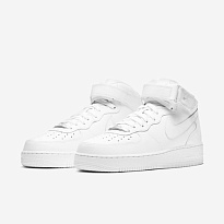 Фото № 3 с приближением к товару «‎Nike Air Force 1 ’07 »