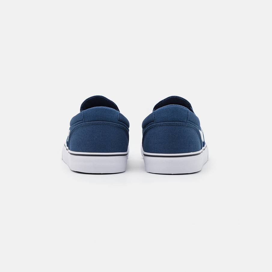 Фото № 3 с приближением к товару «‎Nike Chron 2 »