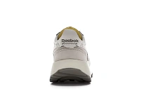 Фото № 4 с приближением к товару «‎Reebok Classic Leather Legacy»