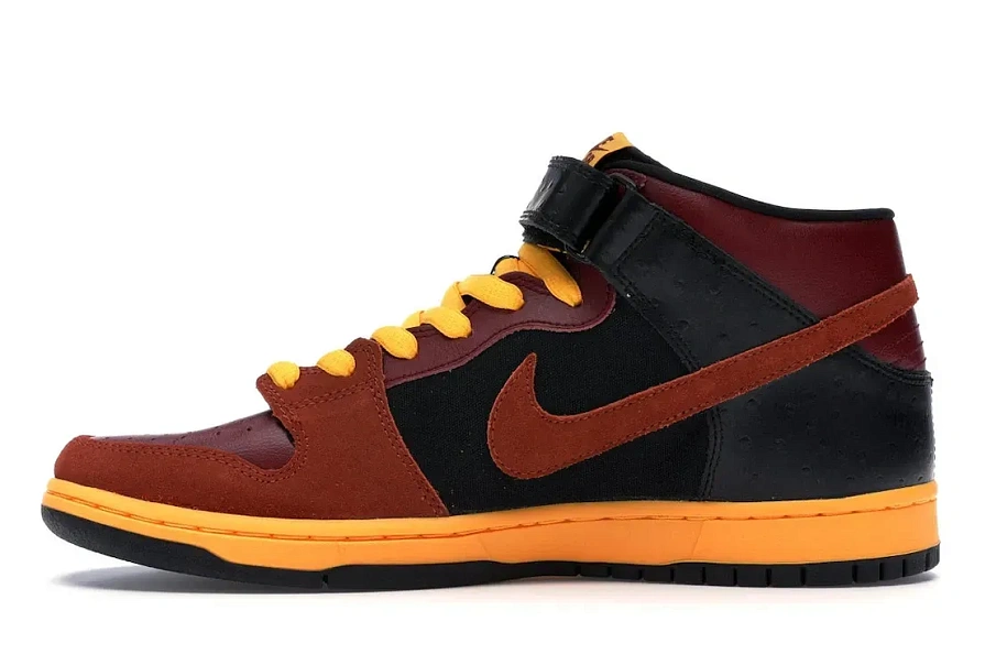 Фото № 3 с приближением к товару «‎Nike SB Dunk Mid Ostrich Team Red»