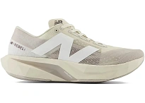 Фото № 1 с приближением к товару «‎New Balance FuelCell Rebel v4»