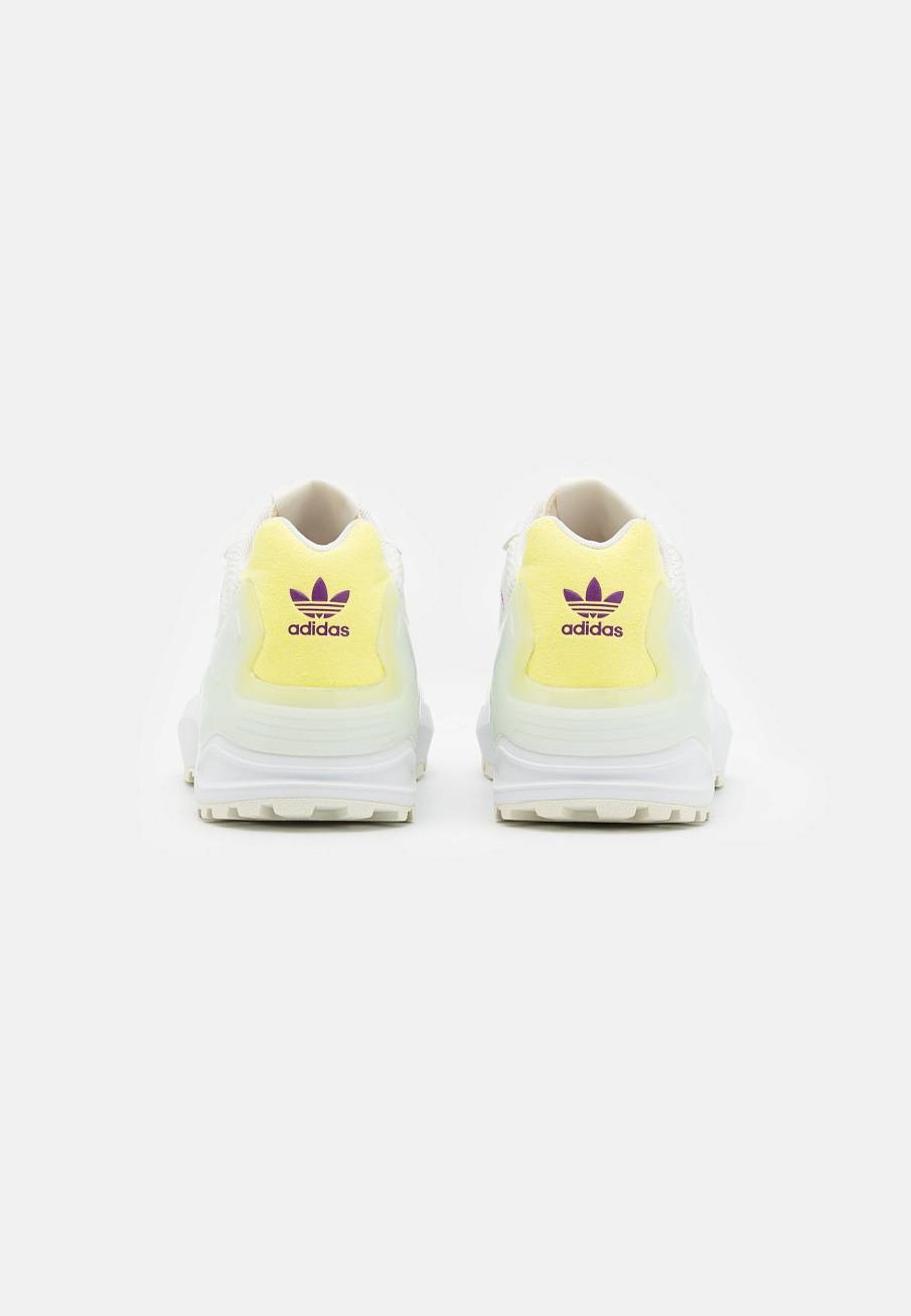 Фото № 4 с приближением к товару «‎Adidas ZX Wavian »