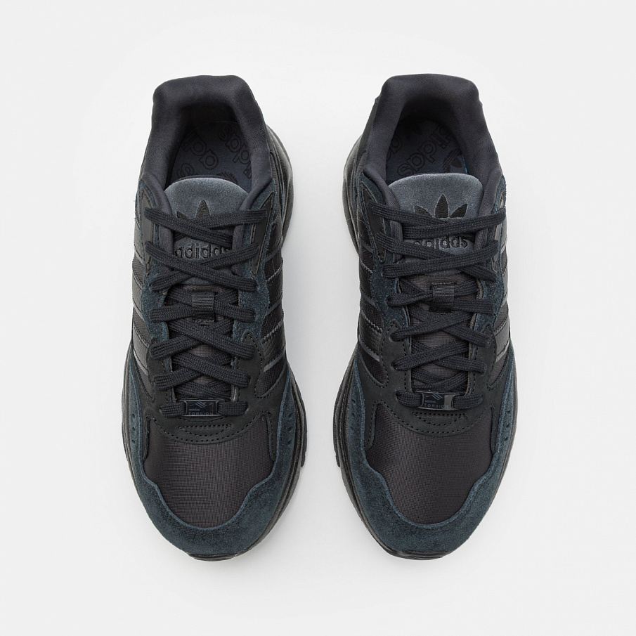 Фото № 4 с приближением к товару «‎Adidas Retropy F90 »