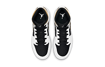 Фото № 4 с приближением к товару «‎Nike Air Jordan 1 Mid WhiteBlackGold»