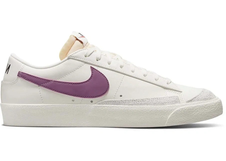 Фото № 1 с приближением к товару «‎Nike Blazer Low 77 Vintage Sail Light Bordeaux Vivid Sulfur»