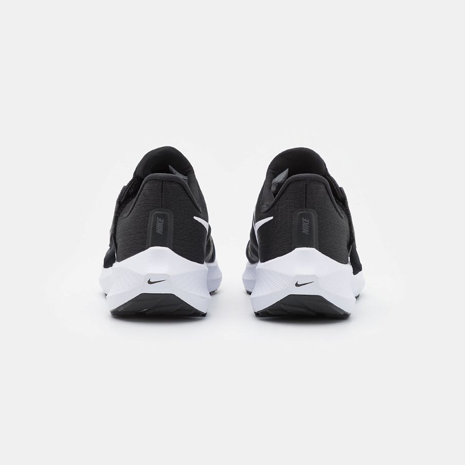 Фото № 3 с приближением к товару «‎Nike Air Zoom Pegasus Flyease»