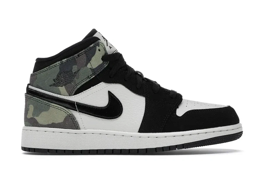Фото № 1 с приближением к товару «‎Jordan 1 Mid Camo »
