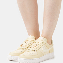 Фото № 2 с приближением к товару «‎Nike Air Force 1 07 »