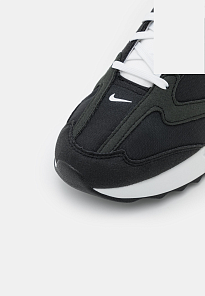 Фото № 5 с приближением к товару «‎Nike Air Max Dawn »