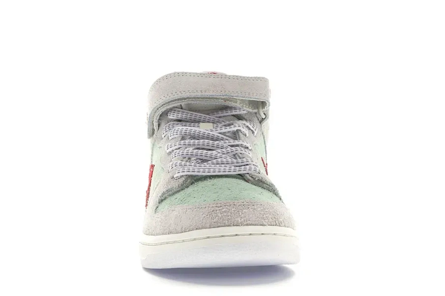 Фото № 2 с приближением к товару «‎Nike SB Dunk Mid White Widow»