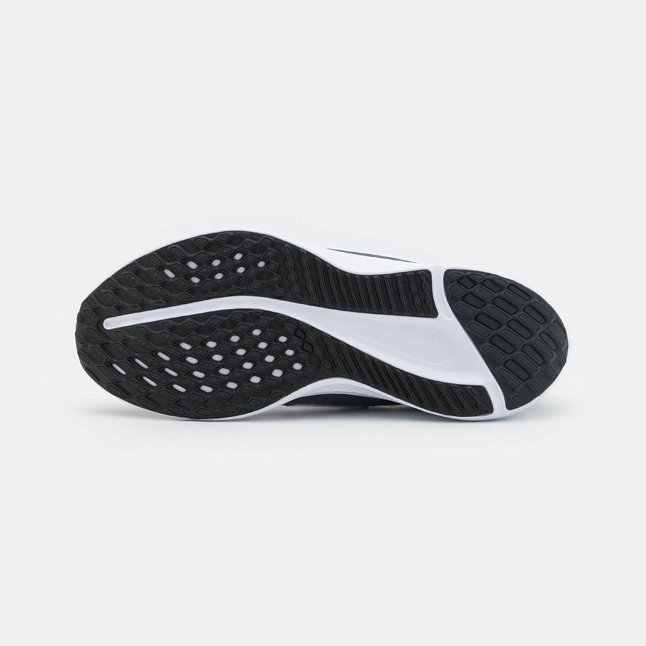 Фото № 5 с приближением к товару «‎Nike Quest 5»