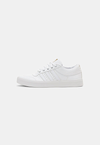Фото № 1 с приближением к товару «‎Adidas Bryony »