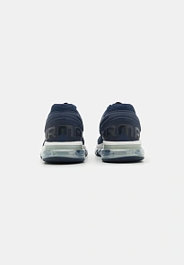 Фото № 3 с приближением к товару «‎AIR MAX 2013»