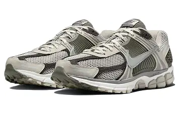  Nike Air Zoom Vomero 5 Running shoes - 5