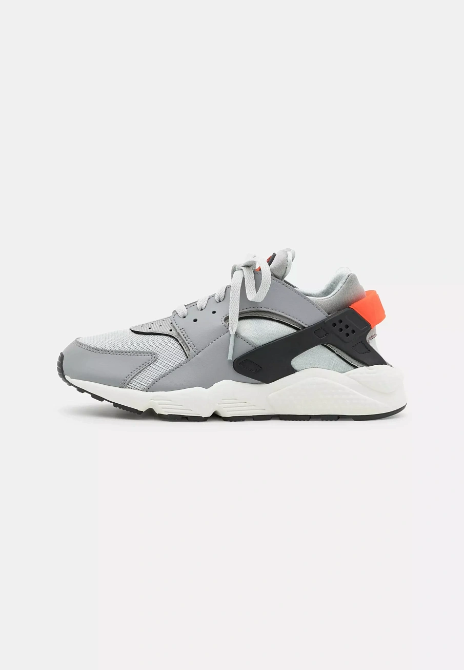 Фото № 1 с приближением к товару «‎AIR HUARACHE GEL UNISEX»