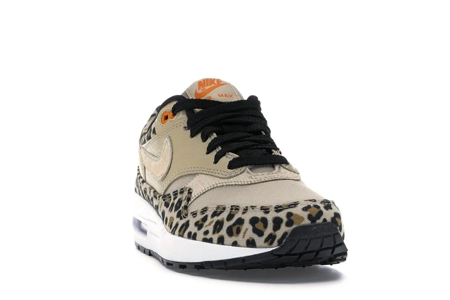 Фото № 3 с приближением к товару «‎Nike Air Max 1 Leopard »