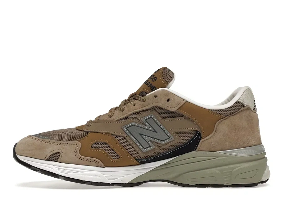 Фото № 3 с приближением к товару «‎New Balance 920»