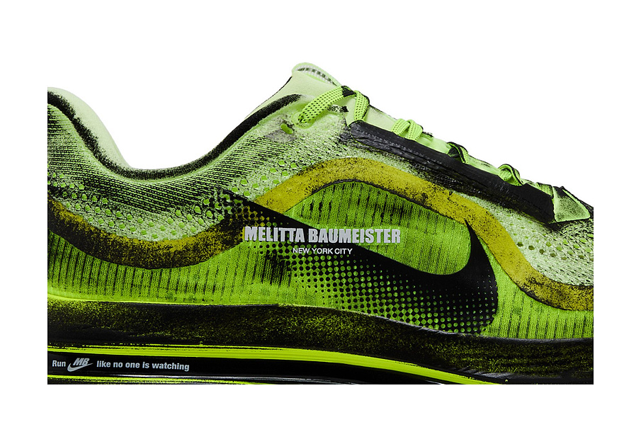 Фото № 3 с приближением к товару «‎Melitta Baumeister x Nike Women's Pegasus Premium Volt»