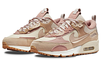 Фото № 3 с приближением к товару «‎Nike Air Max 90 Scrap Sneaker»