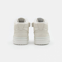 Фото № 4 с приближением к товару «‎Adidas Forum »