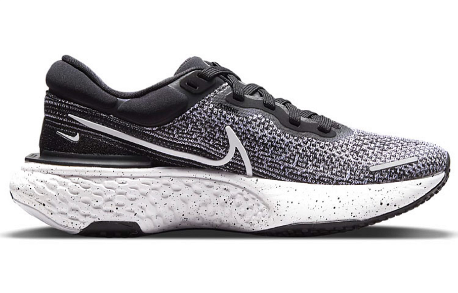 Фото № 2 с приближением к товару «‎Nike Wmns ZoomX Invincible Run Flyknit 'White Black'»