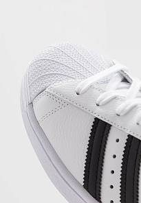 Фото № 3 с приближением к товару «‎Adidas Superstar »