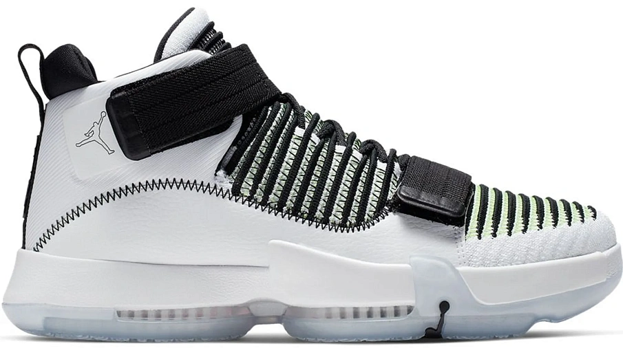 Фото № 1 с приближением к товару «‎Jordan Supreme Elevation White Black»