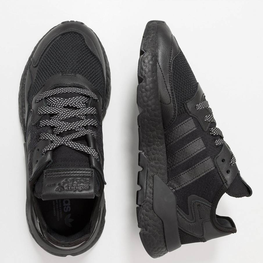 Фото № 4 с приближением к товару «‎Adidas Nite Jogger »
