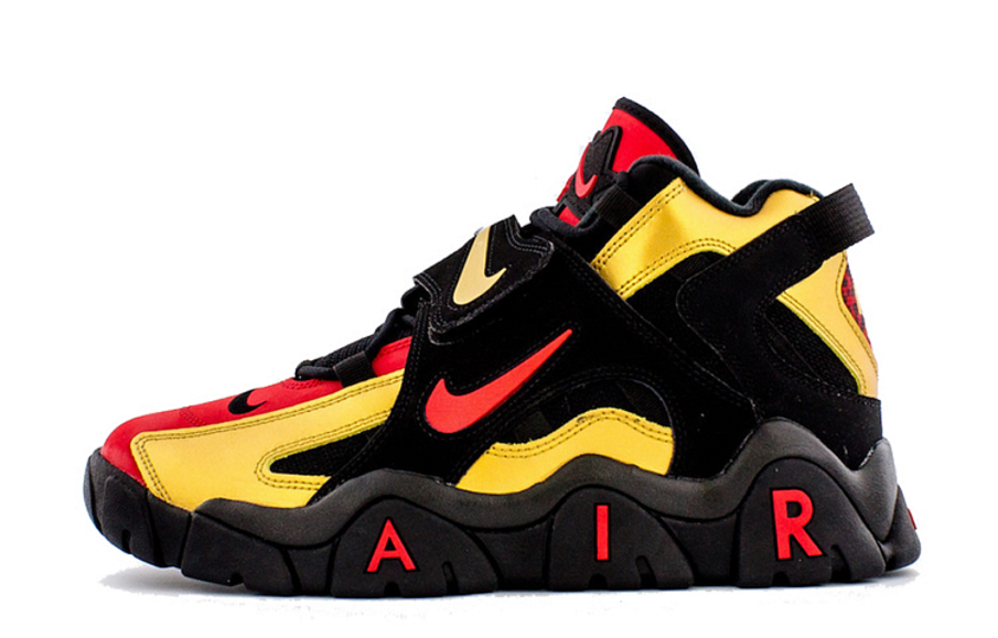 Фото № 1 с приближением к товару «‎Nike Air Barrage Mid 'Metallic Gold'»